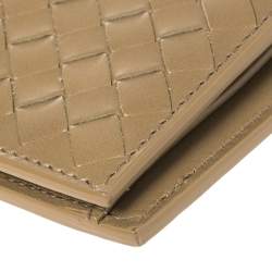 Pre Owned Bottega Veneta Beige Intrecciato Leather Bifold Wallet