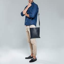 Pre Owned Bottega Veneta Blue Intrecciato Leather Messenger Bag