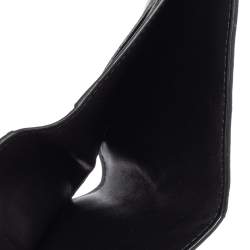 Pre Owned Bottega Venetta Black Maxi Intrecciato Leather Bifold Wallet