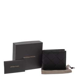 Pre Owned Bottega Venetta Black Maxi Intrecciato Leather Bifold Wallet