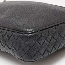 Bottega Veneta Black Intrecciato Leather Wristlet Pouch