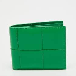 Pre Owned Bottega Veneta Green Intrecciato Leather Cassette Bifold Wallet
