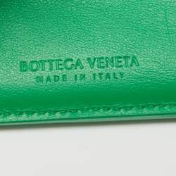 Pre Owned Bottega Veneta Green Intrecciato Leather Cassette Bifold Wallet