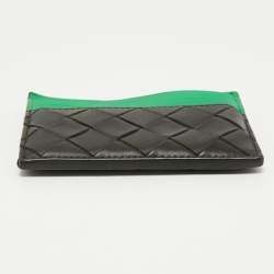 مملوكة مسبقًا Bottega Veneta Black/Green Intrecciato Leather Card Holder