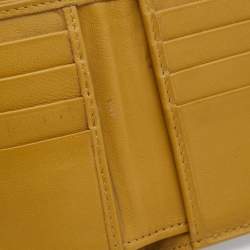 مملوكة مسبقًا Bottega Veneta Olive Green Intrecciato Leather Bifold Wallet