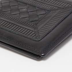 Pre Owned Bottega Veneta Black Intrecciato Leather Bifold Wallet