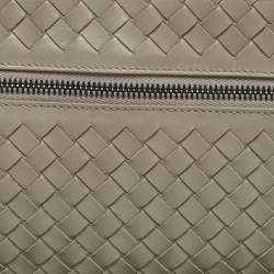 Bottega Veneta Grey Intrecciato Leather Wristlet Clutch 