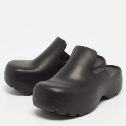 Pre Owned Bottega Veneta Black Rubber Flash Clogs Size 42