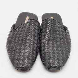 Pre Owned Bottega Veneta Black Intrecciato Leather Mules Size 43