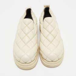 Pre Owned Bottega Veneta Cream Quilted Leather Slip On Loafers Size 41