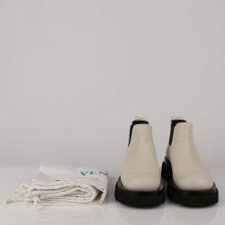 Bottega Veneta Cream Leather Lug Chelsea Ankle Boots Size 38