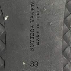 Pre Owned Bottega Veneta Burgundy Crocodile Leather Flat Sandals Size 39