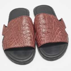 Pre Owned Bottega Veneta Burgundy Crocodile Leather Flat Sandals Size 39