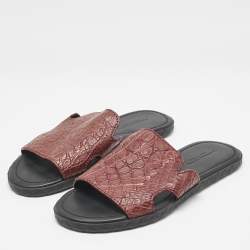 Pre Owned Bottega Veneta Burgundy Crocodile Leather Flat Sandals Size 39