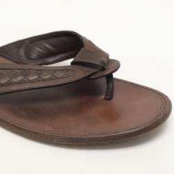 Pre Owned Bottega Veneta Brown Intrecciato Leather Thong Sandals Size 43