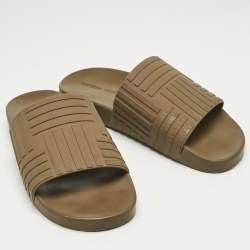 Pre Owned Bottega Veneta Brown Rubber Slide Sandals Size 42