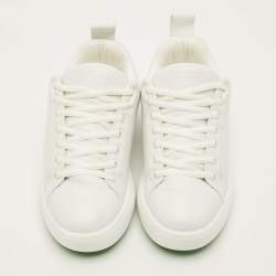 مملوكة مسبقًا Bottega Veneta Pillow Size 43 White Leather Low Top Sneakers
