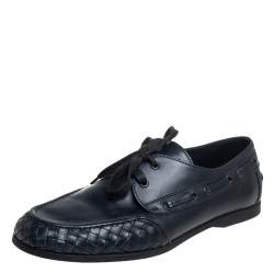 مملوكة مسبقًا Bottega Veneta Navy Blue Intrecciato and Leather Lace Up Driving Loafers Size 43