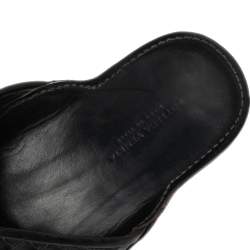 Pre Owned حذاء سلايدز فلات بوتيغا فينيتا سيور متعاكسة جلد انترشياتو أسود مقااس 42