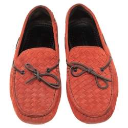 مملوكة مسبقًا Bottega Veneta Orange Intrecciato Suede Bow Slip On Loafers Size 40.5