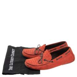 مملوكة مسبقًا Bottega Veneta Orange Intrecciato Suede Bow Slip On Loafers Size 40.5