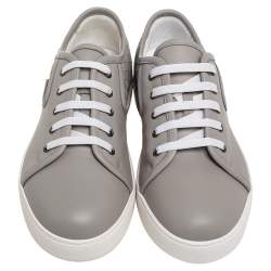 مملوكة مسبقًا حذاء رياضي بوتيغا فينيتا أنترشياتوجلد رصاصي عنق منخفض مقاس 42.5