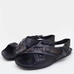Pre Owned Bottega Veneta Black/Dark Brown Intrecciato Leather Criss Cross Flat Sandals Size 42.5