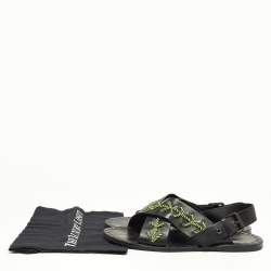 Pre Owned Bottega Veneta Black/Green Leather Criss Cross Flat Sandals Size 43