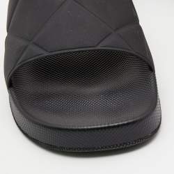 Pre Owned Bottega Veneta Black Rubber Pool Slides Size 41