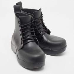 Bottega Veneta Black Rubber Lace Up Puddle Boots Size 41