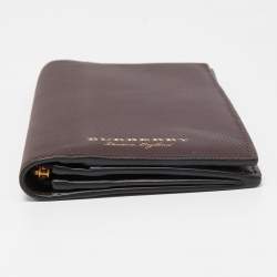 Pre Owned Burberry Burgundy Textured Leather Long Bifold Wallet