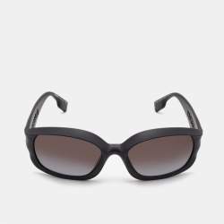 Pre Owned Burberry Black/Brown Gradient B4338 Milton Oval Sunglasses