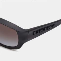 Pre Owned Burberry Black/Brown Gradient B4338 Milton Oval Sunglasses