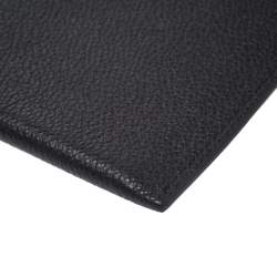 Pre Owned Burberry Black Leather Edin Zip Pouch