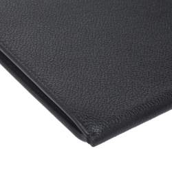 Pre Owned Burberry Black Leather Edin Zip Pouch