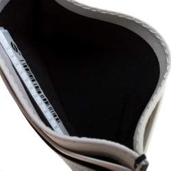 Pre Owned Burberry Black/White Leather Sandon Card Holder