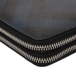 Pre Owned Burberry Navy Blue Coated Canvas Reeves Double Zip Wallet
