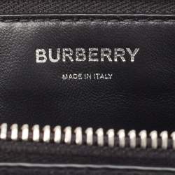Pre Owned Burberry Black Leather Oscar Zip Pouch