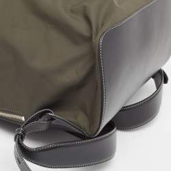 Pre Owned Burberry Black/Seaweed Nylon and Leather Pocket Backpack