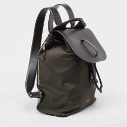 Pre Owned Burberry Black/Seaweed Nylon and Leather Pocket Backpack