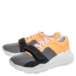 Pre Owned حذاء رياضي بربري برقبة منخفضة جلد وقماش مقاس 41