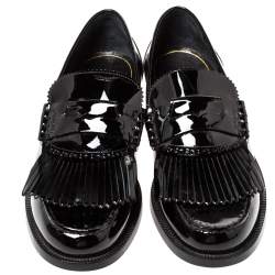 Pre Owned حذاء لوفرز بربري "بيدمور" مزين بشراشيب و بسير بيني جلد لامع أسود مقاس 44