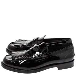 Pre Owned حذاء لوفرز بربري "بيدمور" مزين بشراشيب و بسير بيني جلد لامع أسود مقاس 44