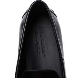 Burberry Black Leather Solway Chain Detail Slip On Loafers Size 43