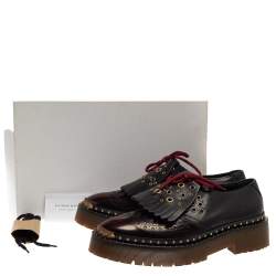 مملوكة مسبقًا Burberry Two Tone Brogue Leather Bissett Fringe Detail Lace Up Platform Derby Size 41