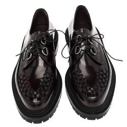 Pre Owned حذاء ديربي بربري كريبرز جلد عنابي مغزول برباط مقاس 44