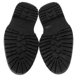 Pre Owned حذاء بربري  كريبرز جلد عنابي مقدمة مزينة مغزولة رباط نعل سميك  مقاس 45