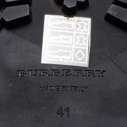 مملوكة مسبقًا Burberry Black Leather Deardown Studded Oxfords Size 41