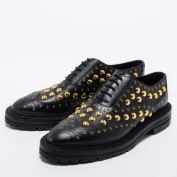مملوكة مسبقًا Burberry Black Leather Deardown Studded Oxfords Size 41
