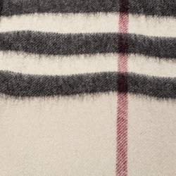 Pre Owned Burberry Beige Classic Checkered Cashmere Fringed Stole
